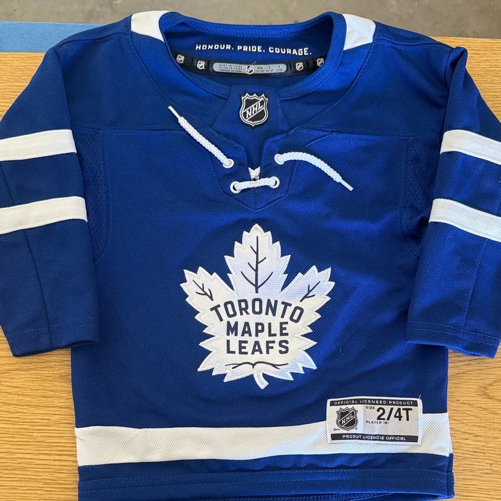 NHL Toronto Maple Leafs Youth Blue Jersey - Picture 1 of 2